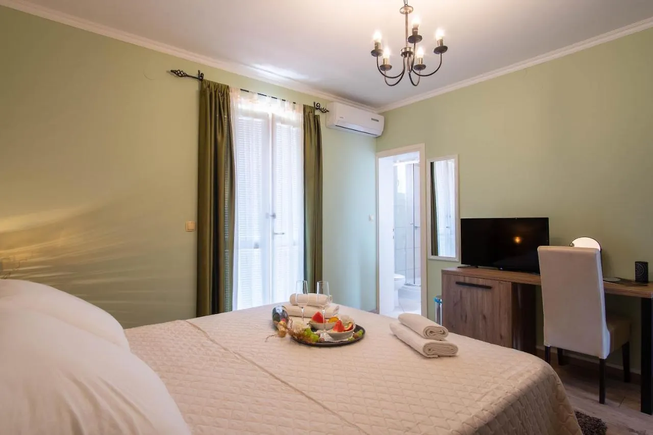Rooms Villa Padre Pag Town Vendégház
